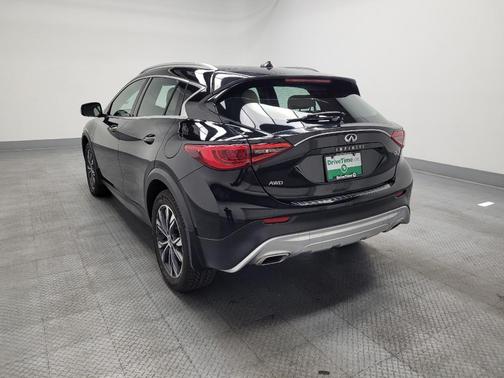 Black Obsidian 2018 INFINITI QX30 Premium