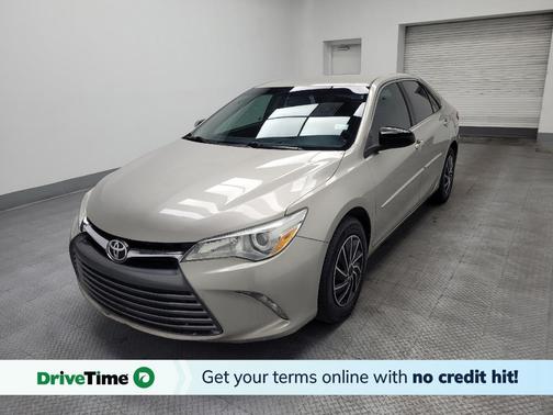 Creme Brulee Mica 2016 Toyota Camry LE