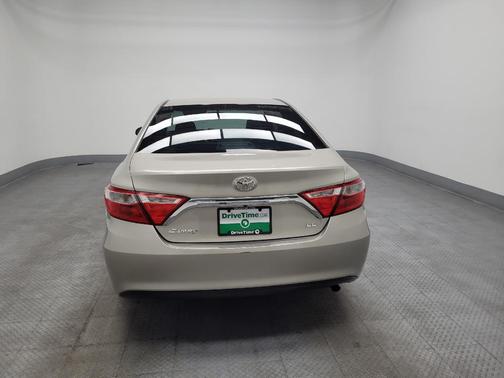 Creme Brulee Mica 2016 Toyota Camry LE