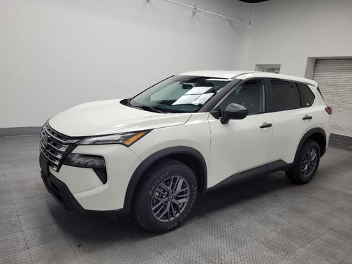 White 2024 Nissan Rogue S