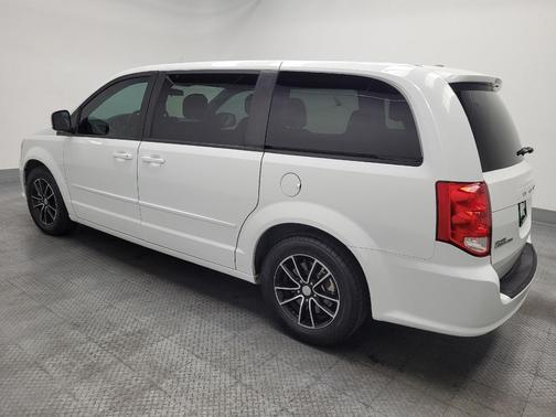 Bright White Clearcoat 2016 Dodge Grand Caravan SXT