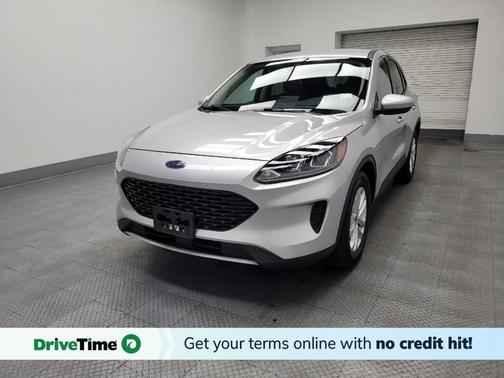 Ingot Silver Metallic 2020 Ford Escape SE