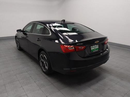 Gray 2023 Chevrolet Malibu FWD 1LT