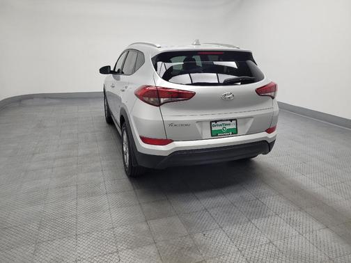 Molten Silver 2018 Hyundai TUCSON SEL Plus