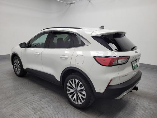 Star White Metallic Tri-Coat 2020 Ford Escape Titanium