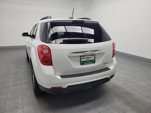 White 2015 Chevrolet Equinox 1LT