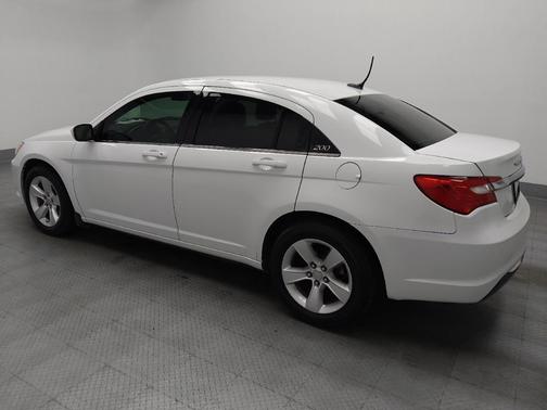 2014 Chrysler 200 LX