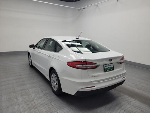 2019 Ford Fusion S