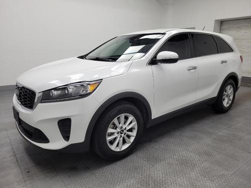 Snow White Pearl 2019 Kia Sorento LX