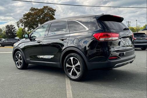 2017 Kia Sorento EX