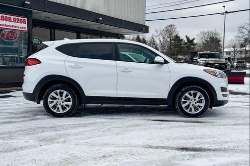 2019 Hyundai TUCSON SE