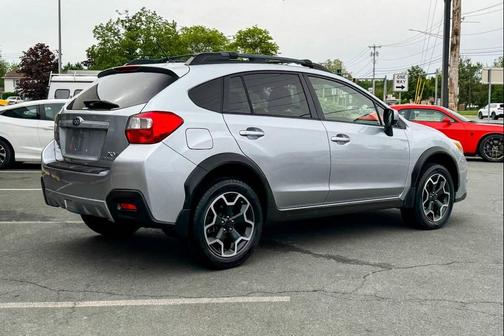 Ice Silver Metallic 2014 Subaru XV Crosstrek 2.0i Premium
