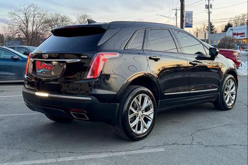 2020 Cadillac XT5 Sport