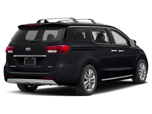 Silver 2018 Kia Sedona L