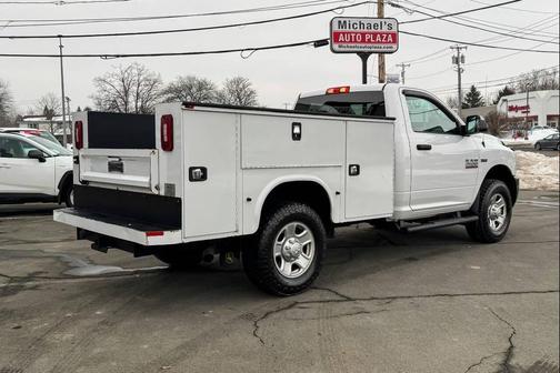 2018 RAM 2500 Tradesman Regular Cab 4x4 8' Box