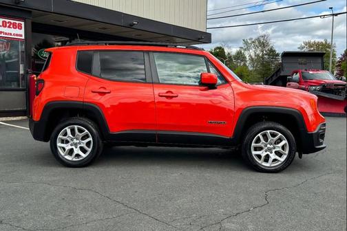 Omaha Orange 2018 Jeep Renegade Latitude
