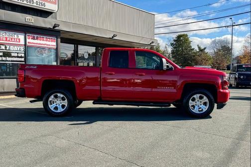 2017 Chevrolet Silverado 1500 2LT