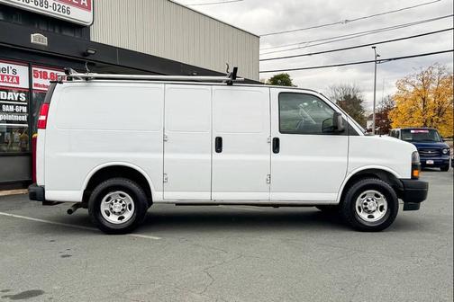 2020 Chevrolet Express 2500 RWD 2500 Regular Wheelbase WT