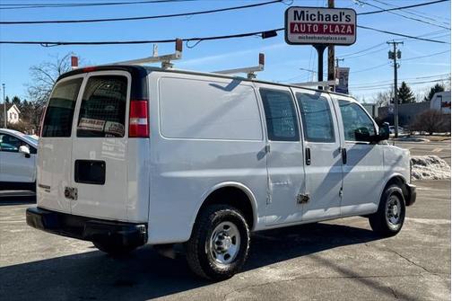 2017 Chevrolet Express 2500 Work Van