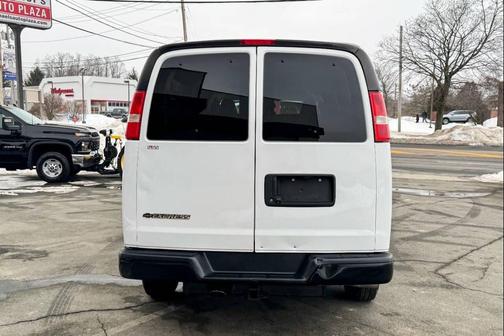 2019 Chevrolet Express 3500 LS