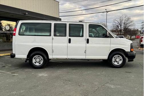 2017 Chevrolet Express 2500 Work Van