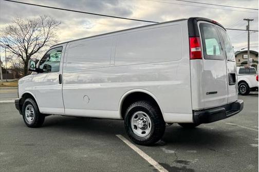 2017 Chevrolet Express 2500 Work Van