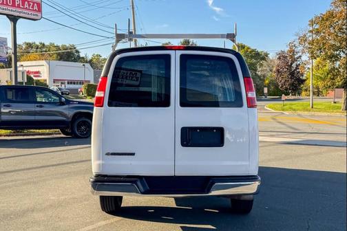 2020 Chevrolet Express 2500 RWD 2500 Regular Wheelbase WT