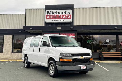2020 Chevrolet Express 2500 RWD 2500 Regular Wheelbase WT