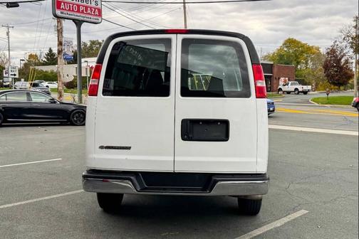 2020 Chevrolet Express 2500 RWD 2500 Regular Wheelbase WT