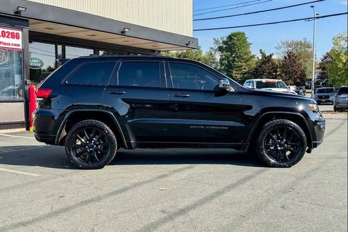 2018 Jeep Grand Cherokee Altitude