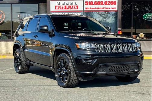 2018 Jeep Grand Cherokee Altitude