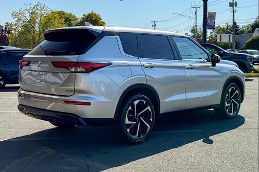 2022 Mitsubishi Outlander ES 2.5 S-AWC