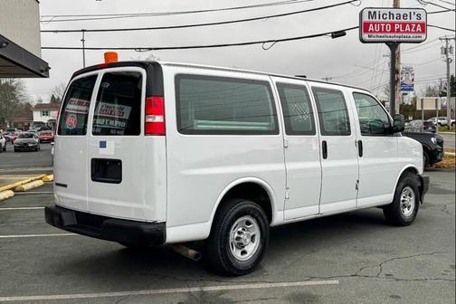 2017 Chevrolet Express 2500 Work Van