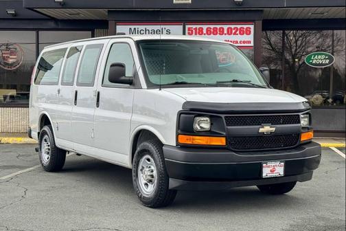 2017 Chevrolet Express 2500 Work Van