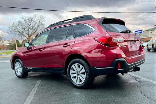 2018 Subaru Outback 2.5i Premium
