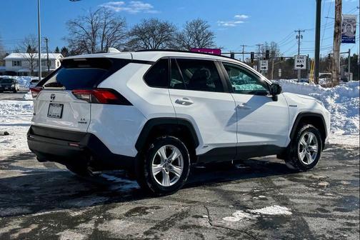 2019 Toyota RAV4 Hybrid LE