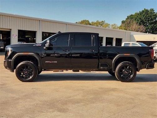 2024 GMC Sierra 2500 AT4