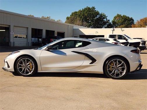2026 Chevrolet Corvette Stingray w/1LT