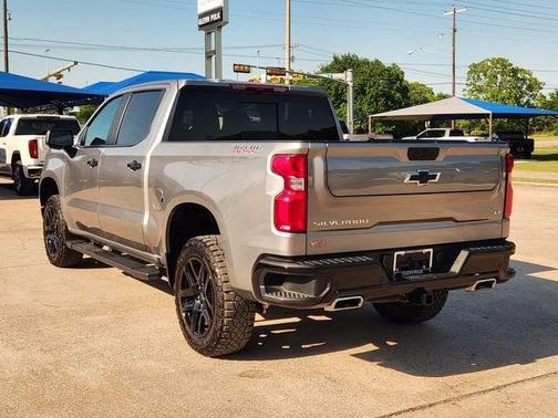Sterling Gray Metallic 2024 Chevrolet Silverado 1500 LT Trail Boss