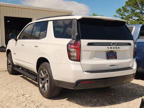 Iridescent Pearl Tricoat 2024 Chevrolet Tahoe 4WD Z71