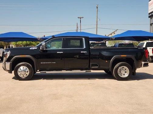 Onyx Black 2026 GMC Sierra 3500 SLT