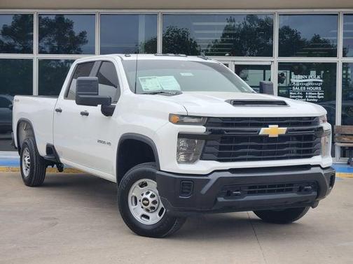 Summit White 2025 Chevrolet Silverado 2500 WT