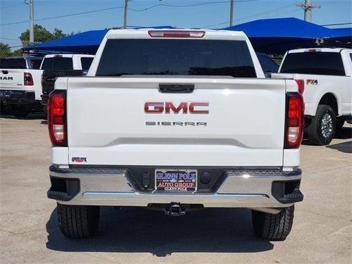 2025 GMC Sierra 1500 Pro