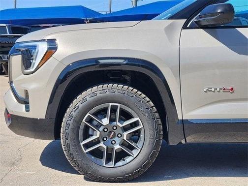 2026 GMC Terrain AWD AT4