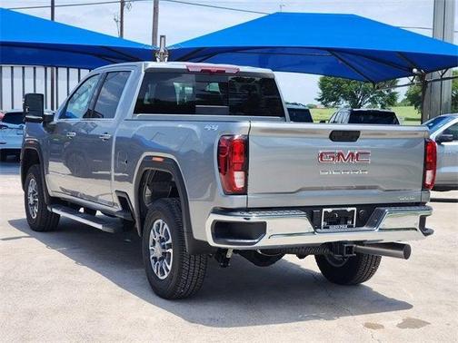2025 GMC Sierra 2500 SLE