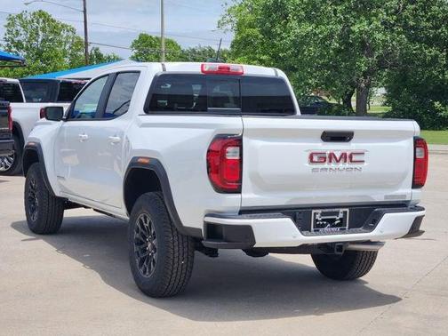 Summit White 2026 GMC Canyon Elevation