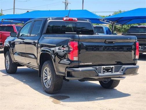 2025 Chevrolet Colorado WT