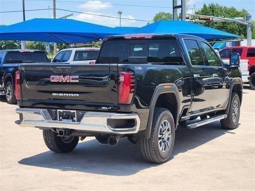2025 GMC Sierra 2500 SLT