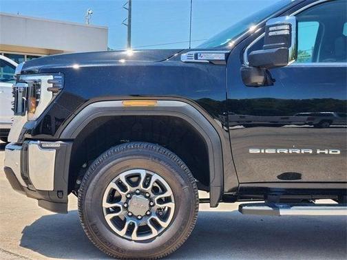 2025 GMC Sierra 2500 SLT