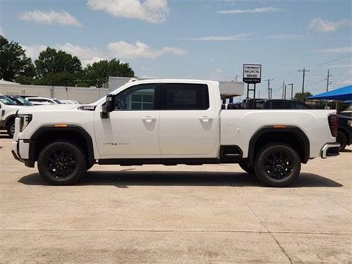 2025 GMC Sierra 2500 AT4